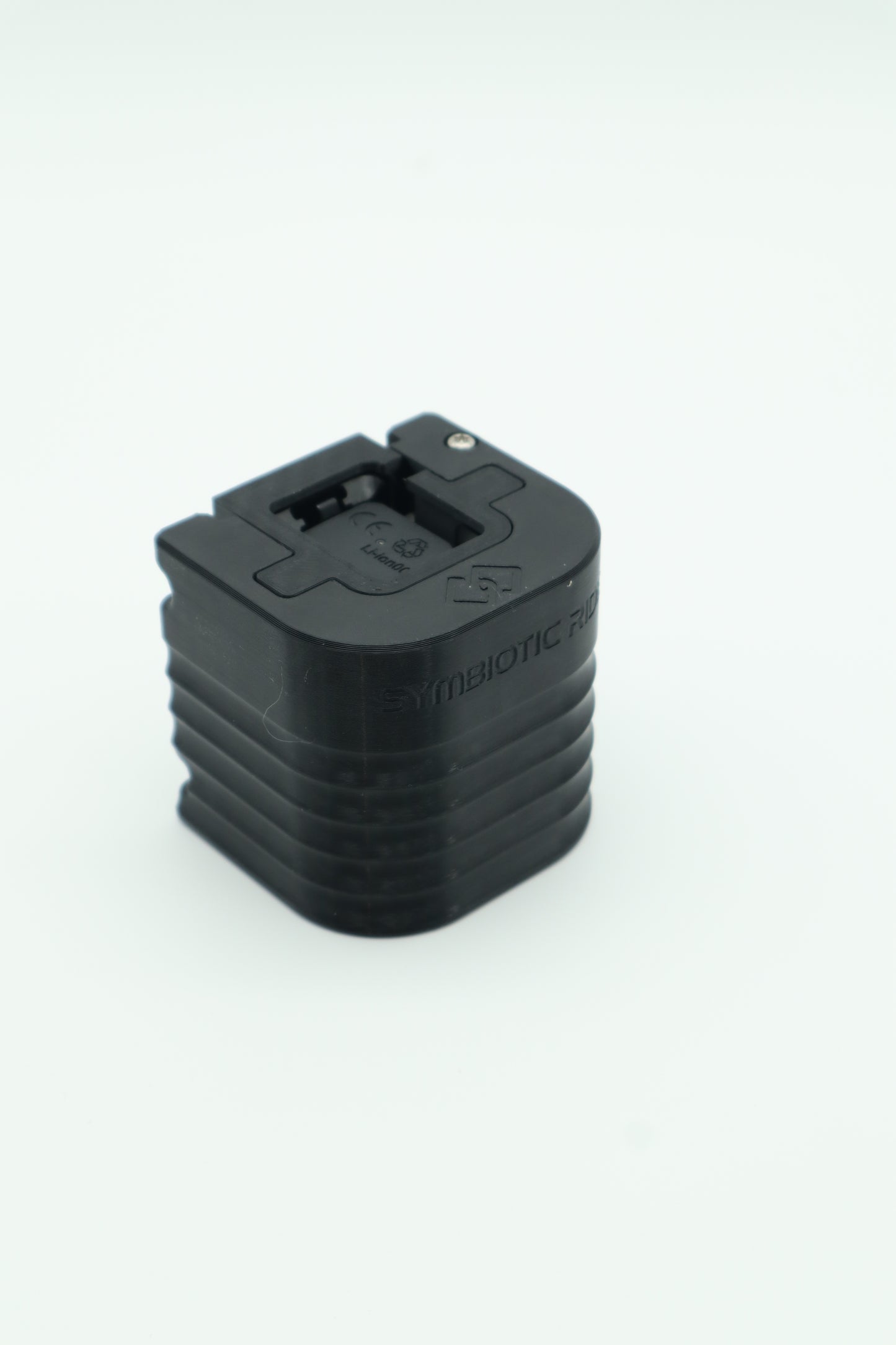 Easy Release Shimano Di2 Charger Wallmount & Modular Battery Wallmount System