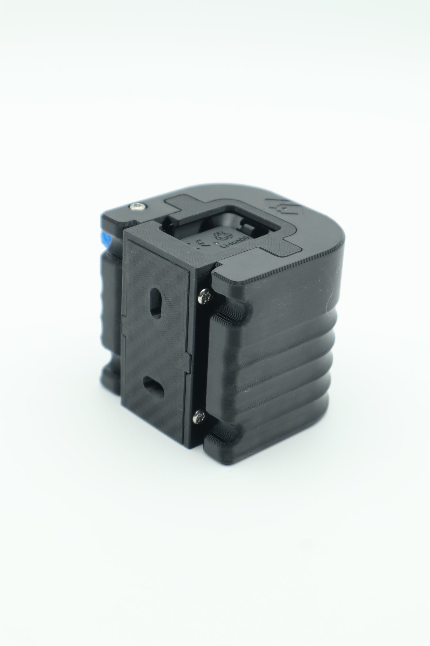 Easy Release Shimano Di2 Charger Wallmount & Modular Battery Wallmount System